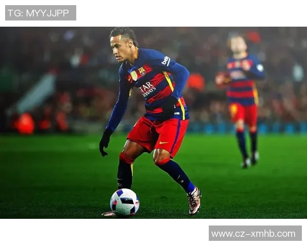 足球球星花式足球技巧揭秘 完美展示个人魅力与足球艺术之美